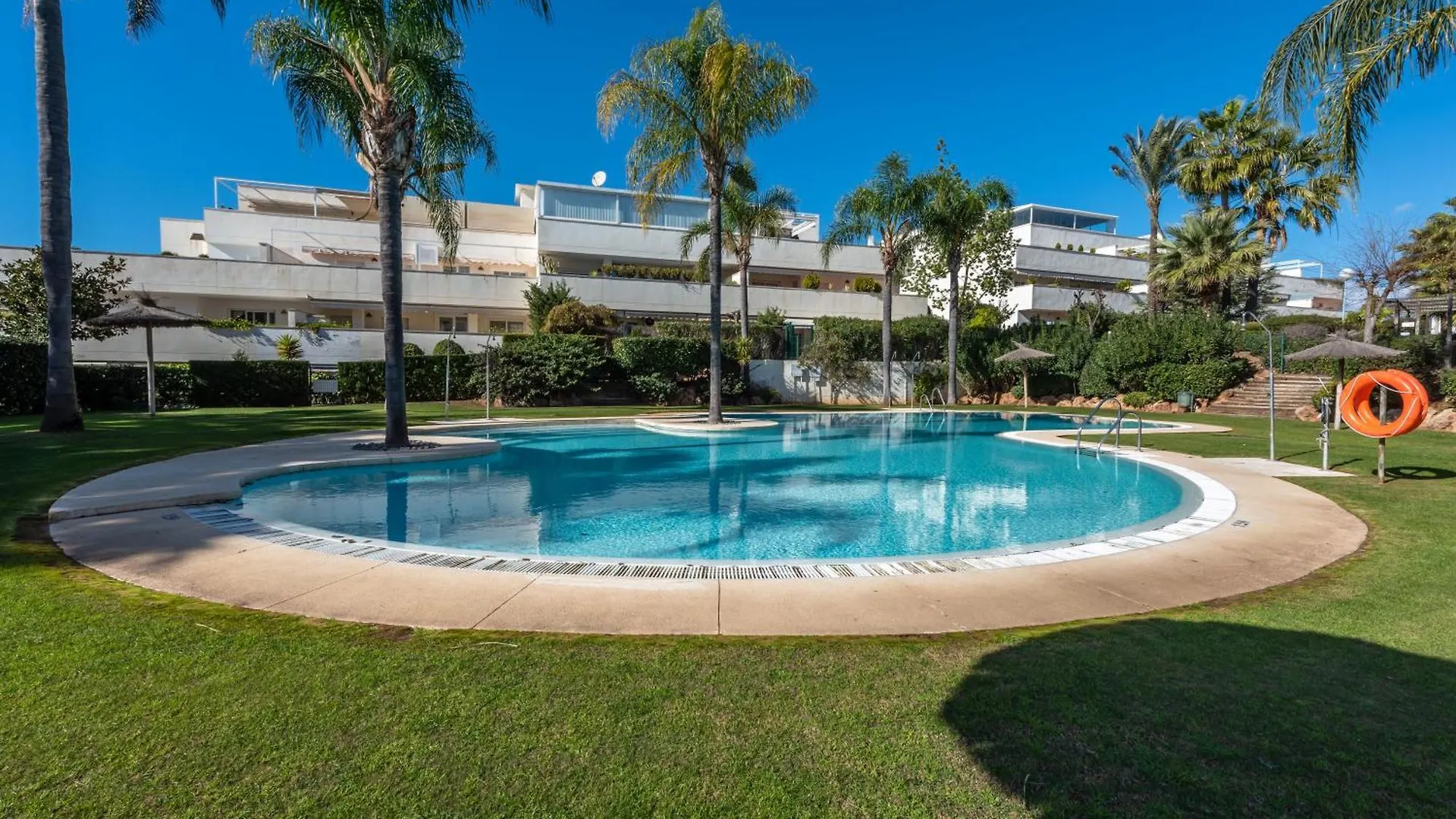 Apartment Apartamento Altos De Banus Lv Marbella Spain
